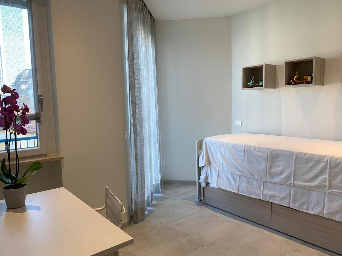 A Casa Di Chiara 2 Leilighet Stresa Eksteriør bilde