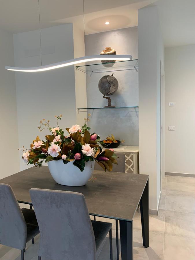 A Casa Di Chiara 2 Leilighet Stresa Eksteriør bilde